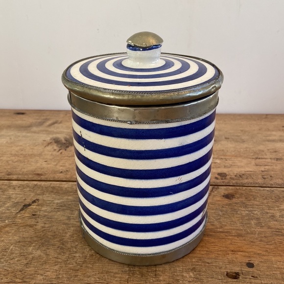 Moroccan Decorative Canister - Picture 3 of 10